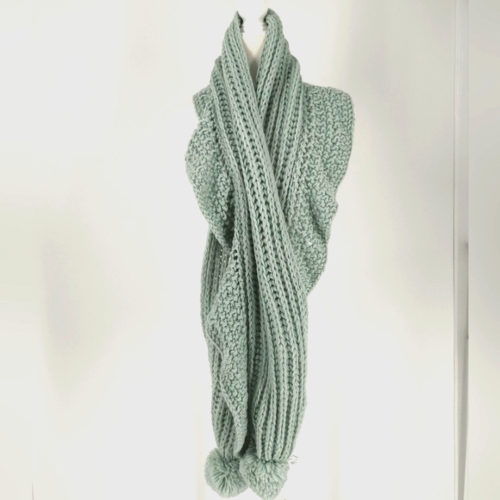 Charter Club Boa Knit Pom Scarf One Size, NWT